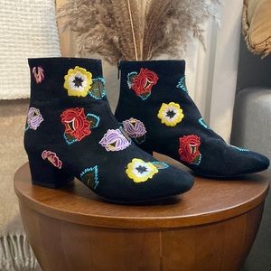 BETSY JOHNSON BOOTS